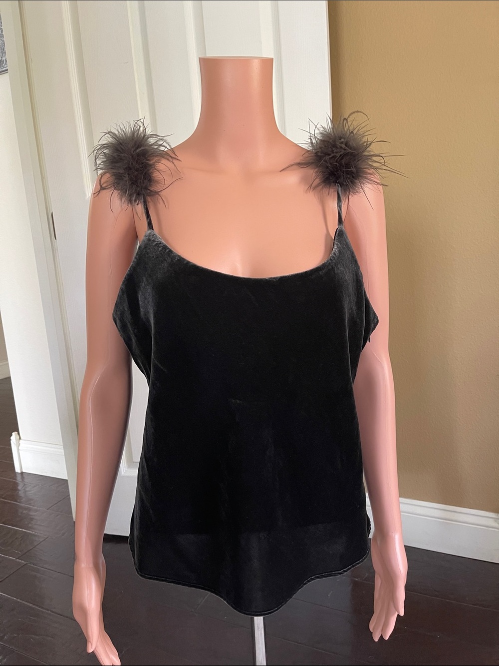 WAYF velvet top with feather detailing women size Large, chocolate,new with tags